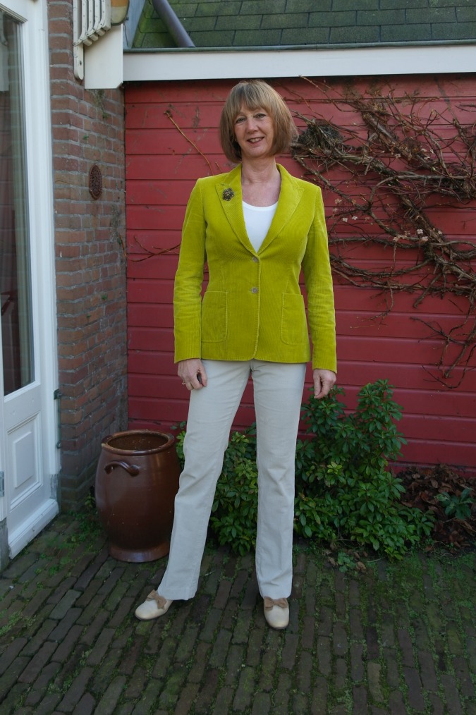 Lime corduroy jacket and corduroy trousers 1