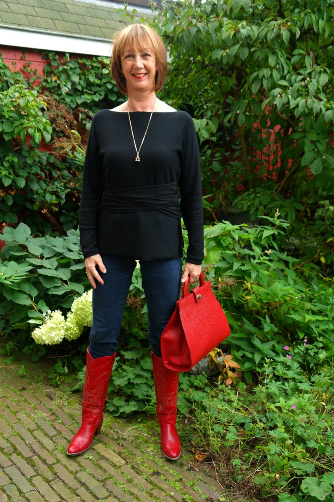 Red cowboy boots 2