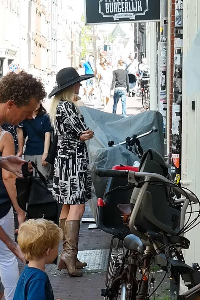 Shopping Sunday in Amsterdam