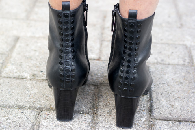 Black ankle boots Kendall & Kylie