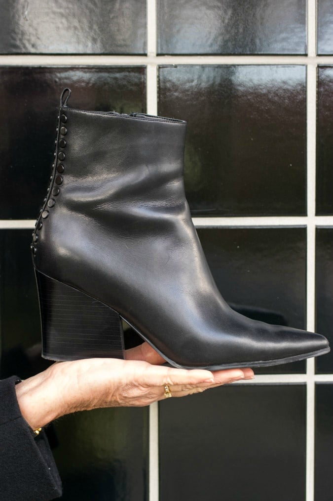 Black ankle boots Kendall & Kylie
