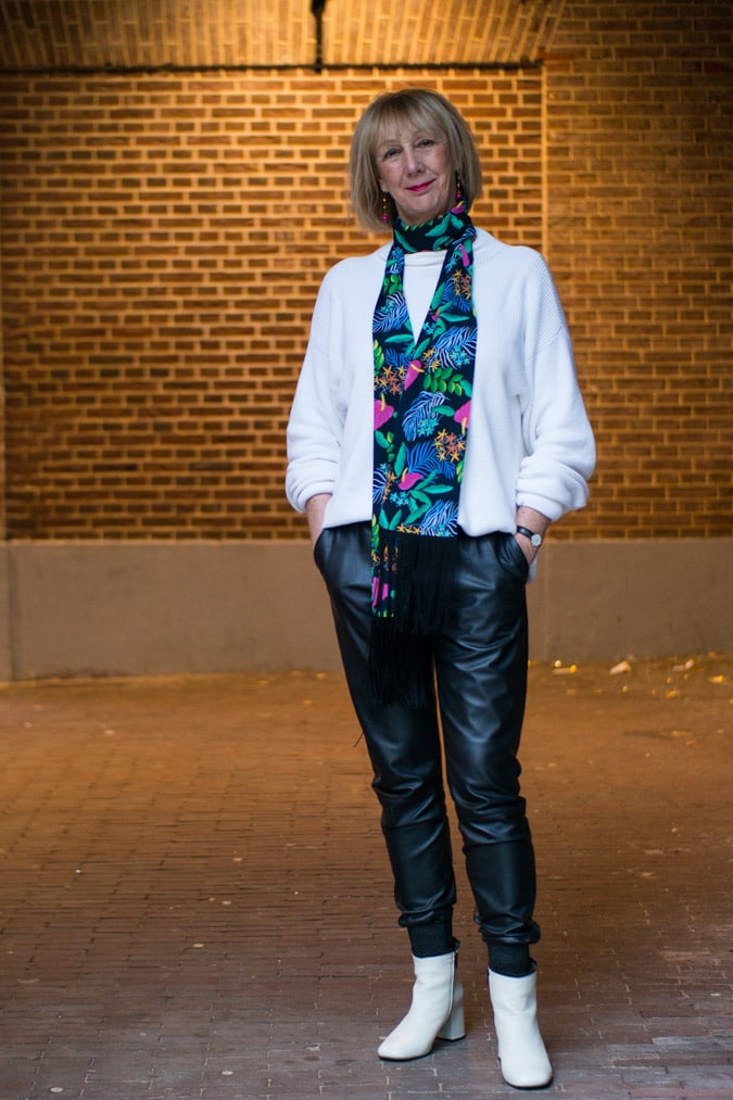 Long scarf Essentiel Antwerp