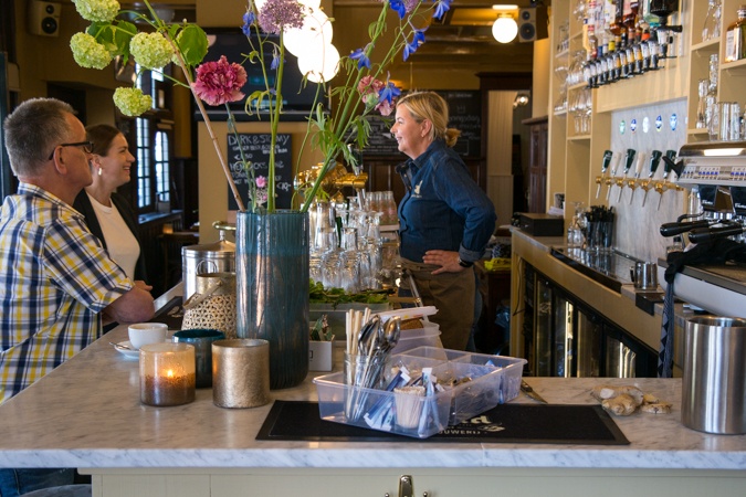 Cafe de Zwaan with Greet