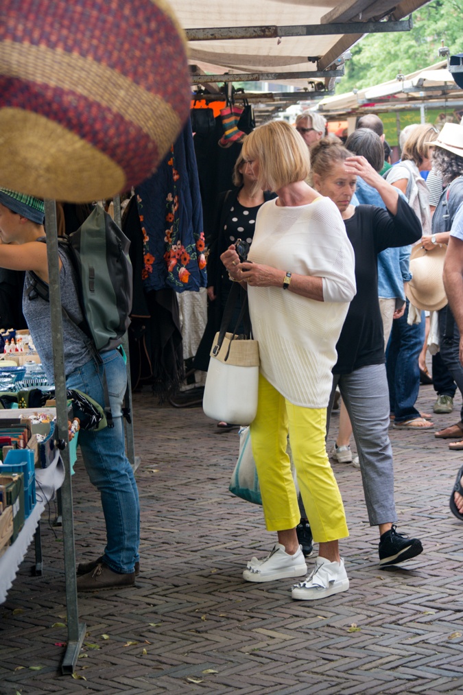 Lemon yellow trousers
