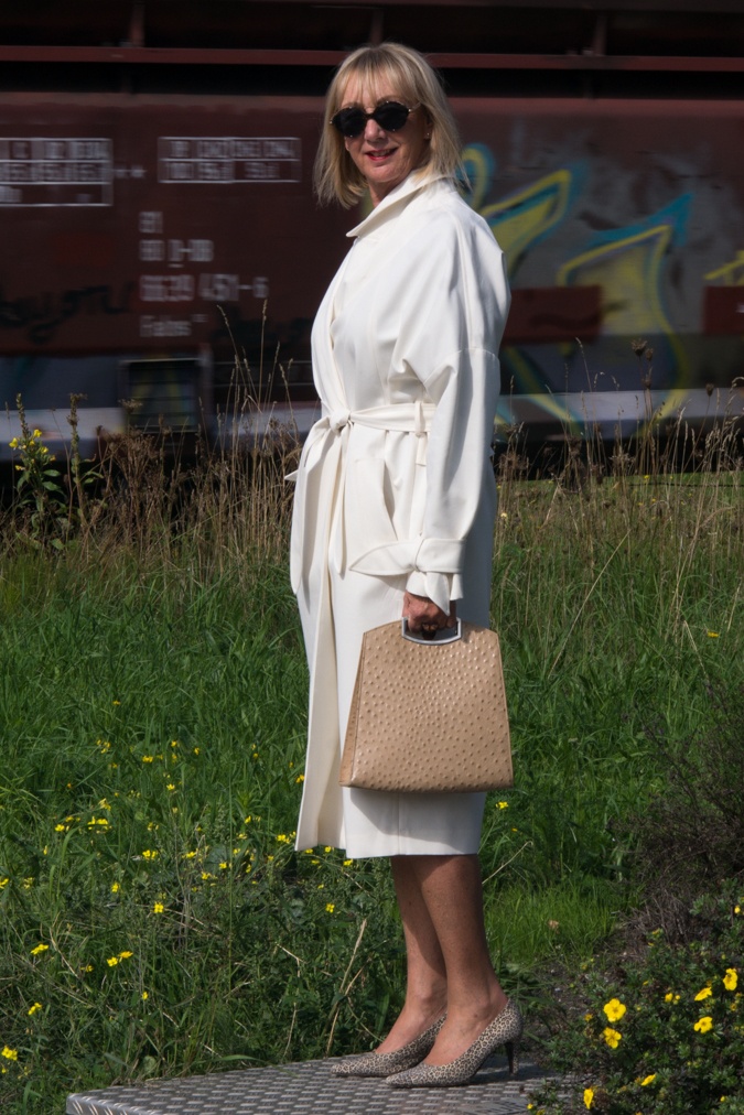 Off-white summer coat
