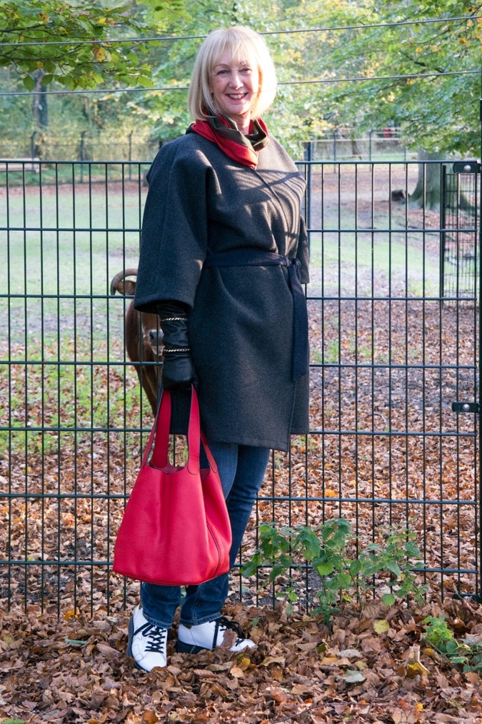 Red tote bag and grey kimono coat