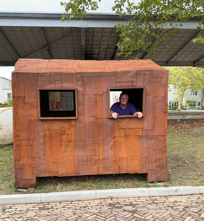 Ron in iron house Piet Hein Eek
