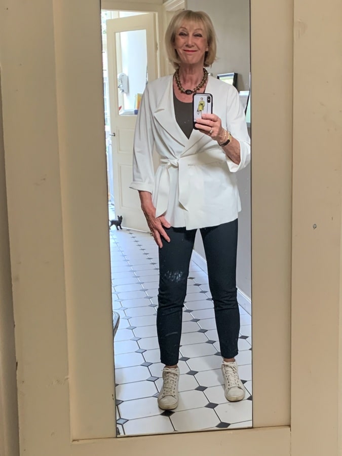 Irié Wash white jacket