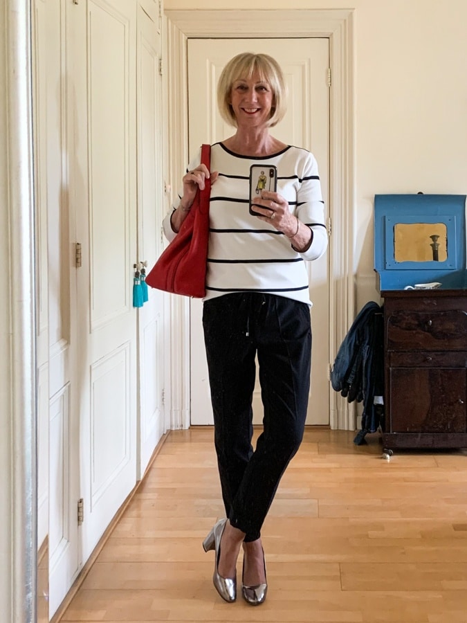 Outfit Saturday Black and white jumper