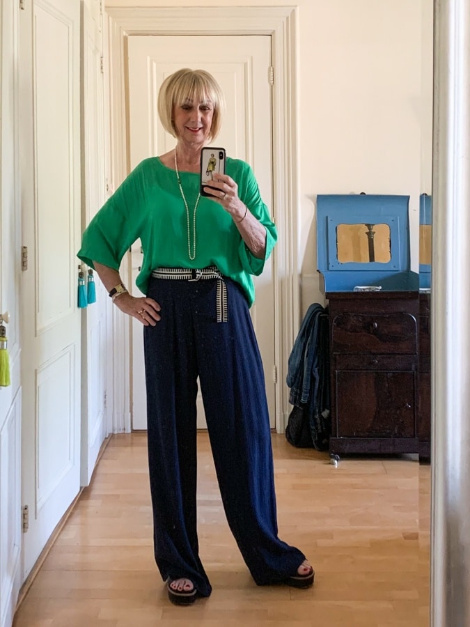Outfit Saturday with blue wide legged trousers