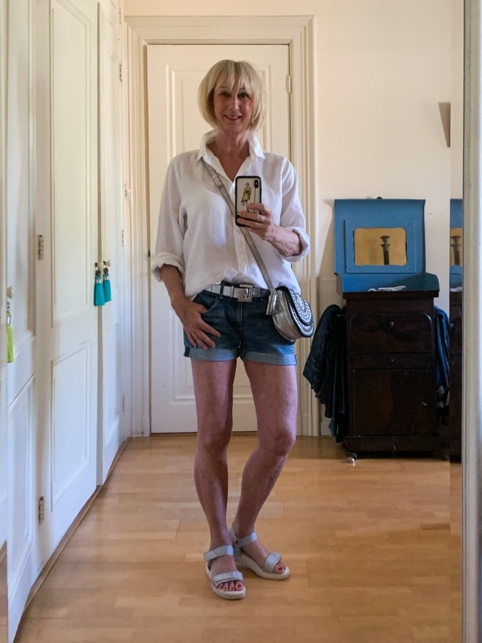 cut-off jeans shorts