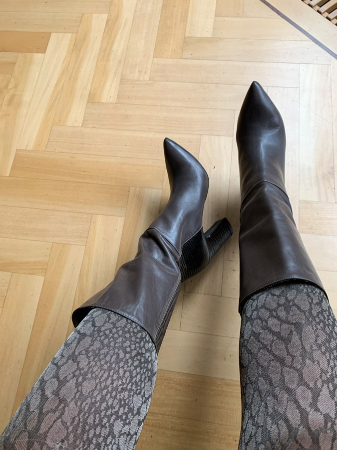 Taupe boots