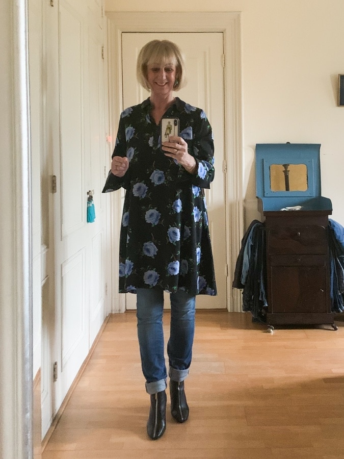 Outfit Thursday floral Essentiel dress