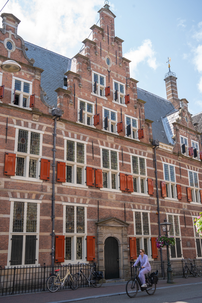 Building in Leiden