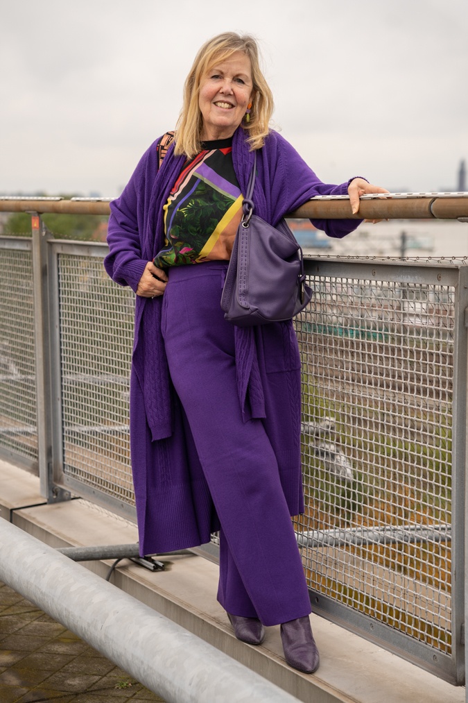 Marjolein in purple