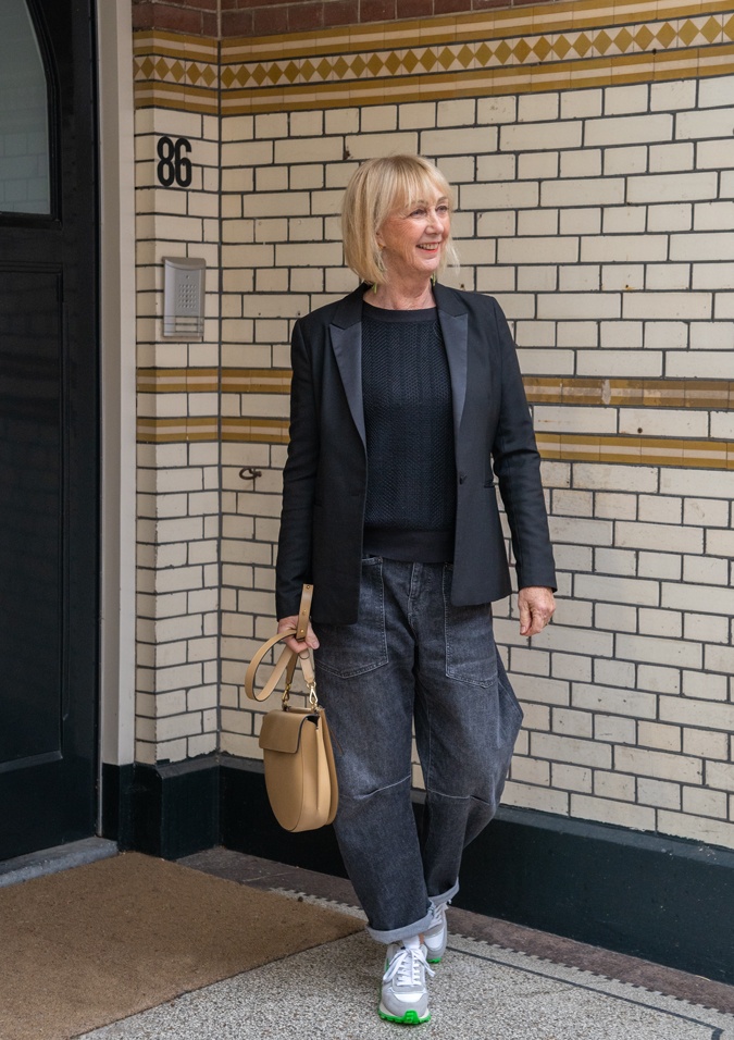 Man repeller jeans
