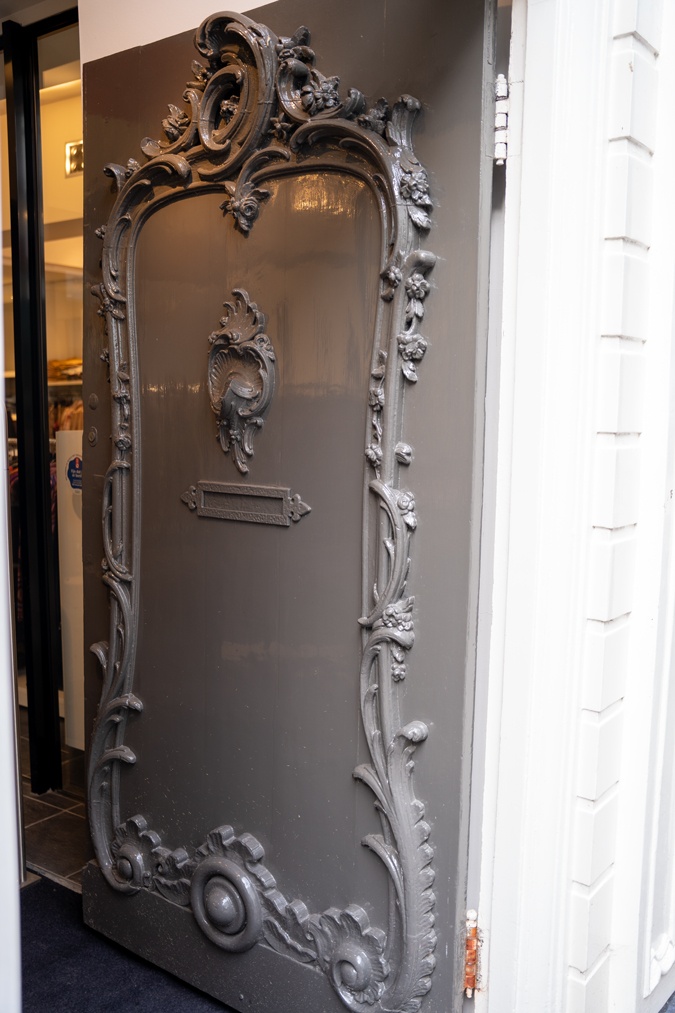 Old door Harderwijk