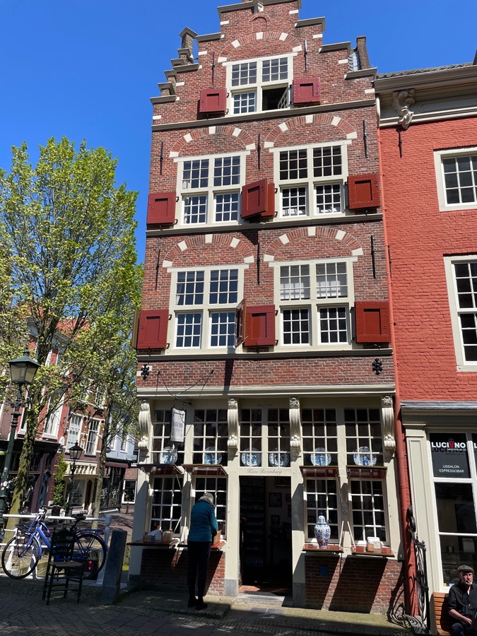 Delft