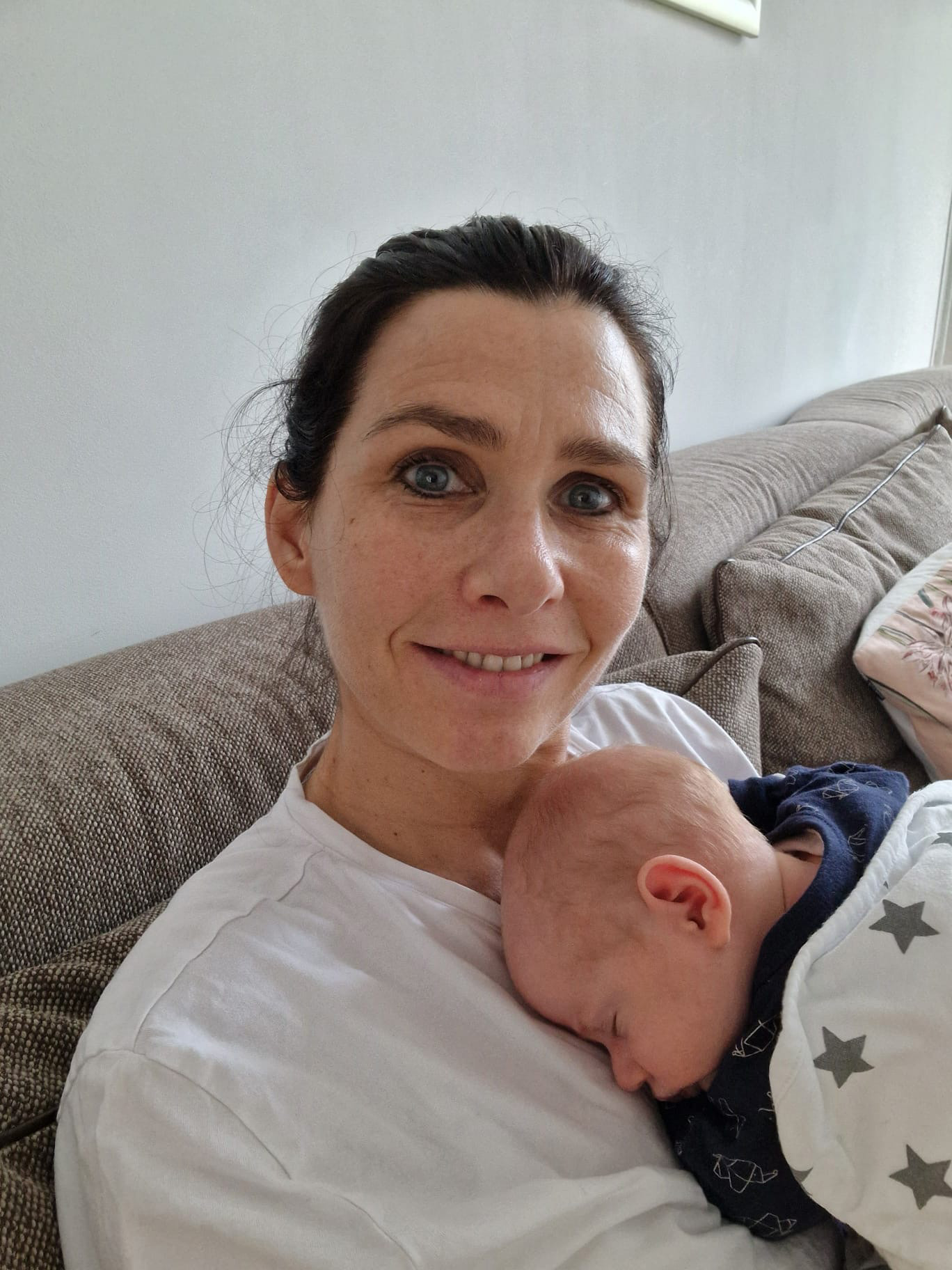Neiske with baby