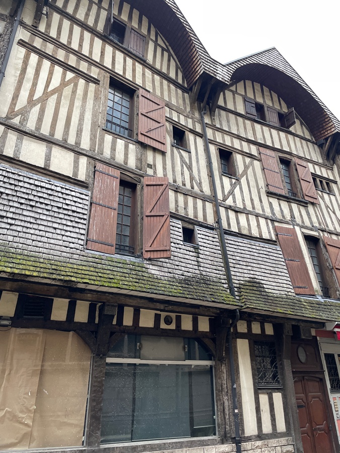 Troyes