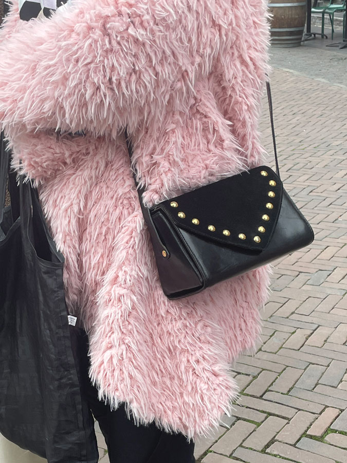 Sabine's bag